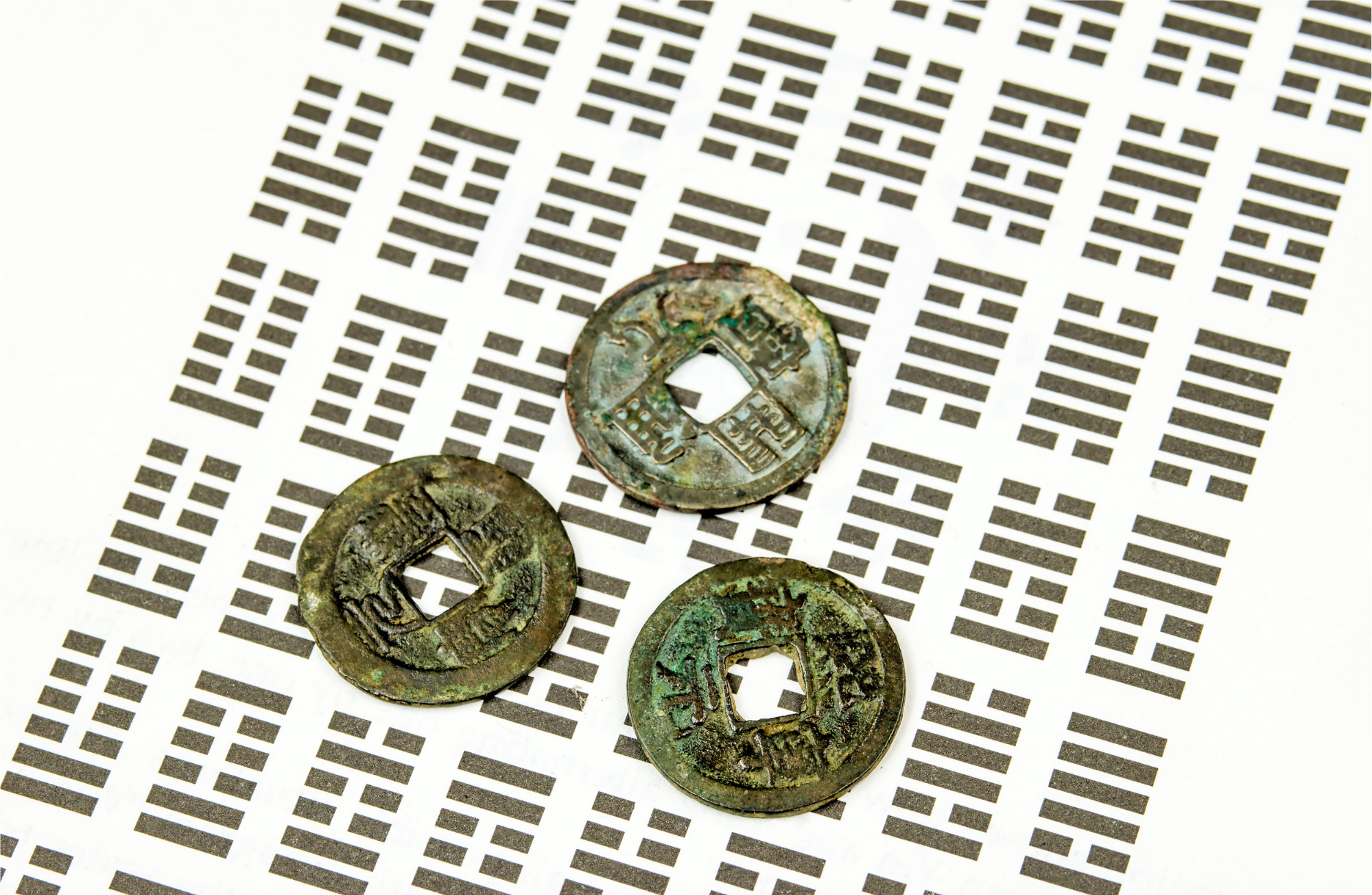 金钱卦logo
